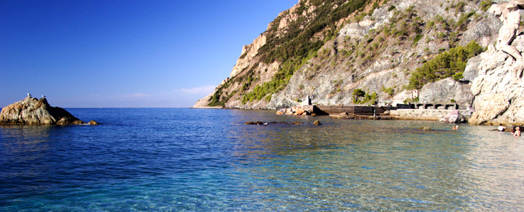 La Statua del Gigante a Monterosso, Cinque Terre